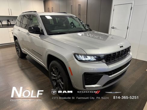 New 2026 Jeep Grand Cherokee Limited image 1