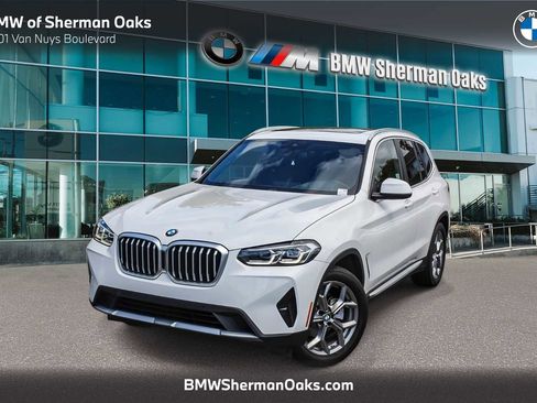 Used 2023 BMW X3 sDrive30i w/ Convenience Package RWD image 1
