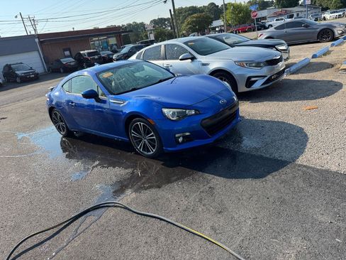 Used 2015 Subaru BRZ Limited w/ Popular Package #2B RWD image 3
