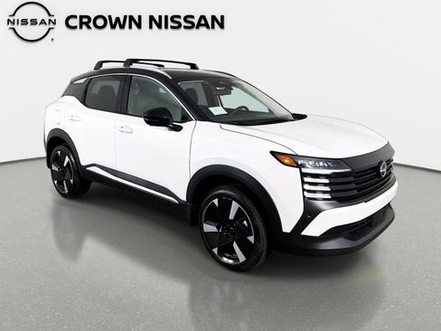 New 2026 Nissan Kicks SR FWD image 3