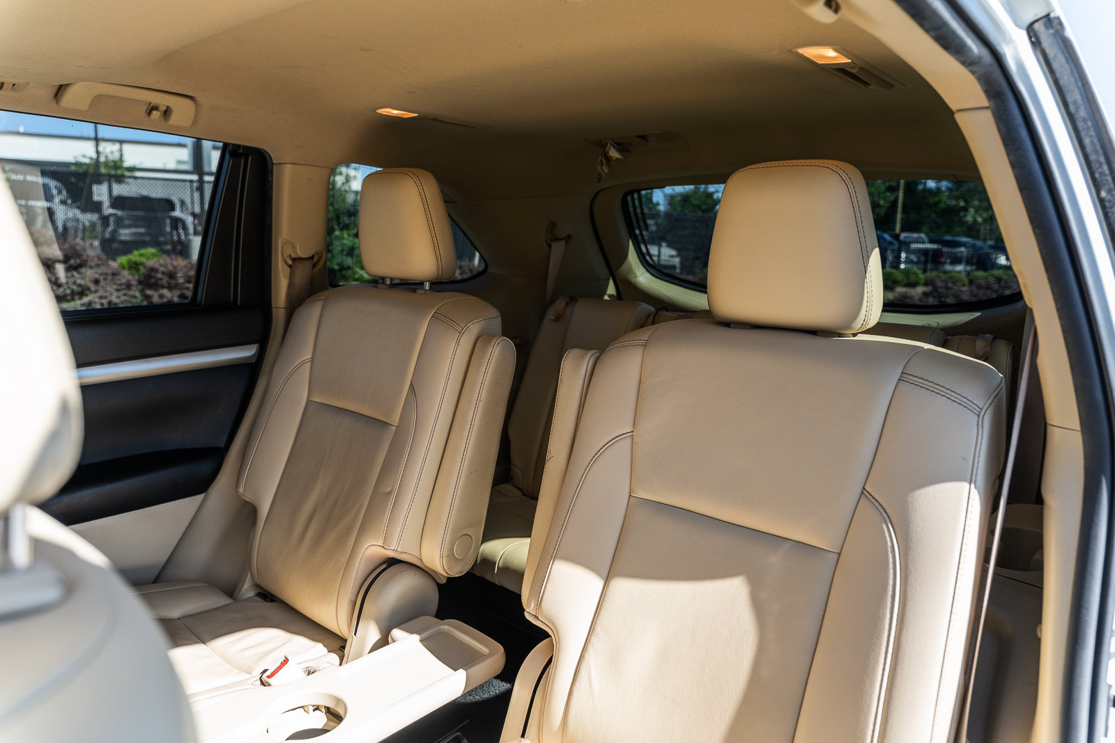 Used 2019 Toyota Highlander XLE FWD image 23
