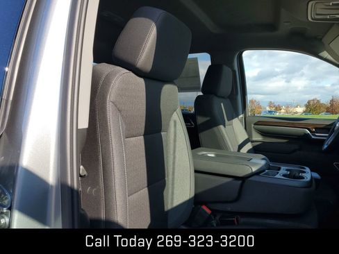 New 2026 GMC Sierra 2500 SLE w/ SLE Value Package; image 30