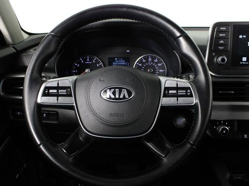 Used 2021 Kia Telluride LX image 22