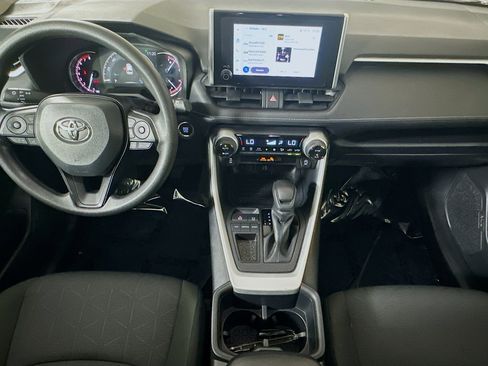 Used 2025 Toyota RAV4 XLE w/ Convenience Package FWD image 27