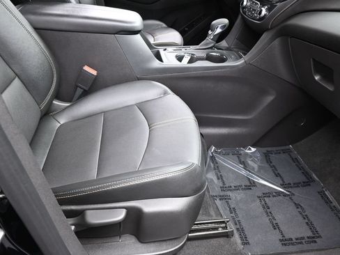 Used 2024 Chevrolet Equinox Premier w/ Redline Edition FWD image 42