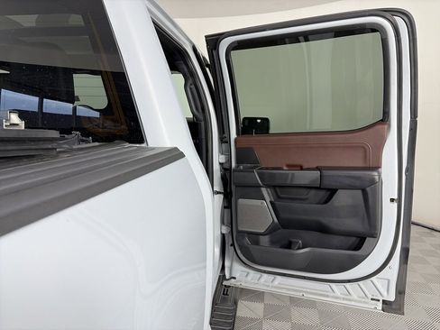 Certified 2021 Ford F150 Lariat image 29