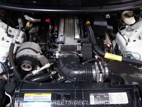 Used 1995 Chevrolet Camaro Z28 RWD image 3