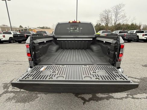 New 2026 Nissan Frontier SV w/ SV Convenience Package image 17