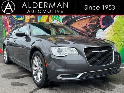 Used 2017 Chrysler 300 Limited