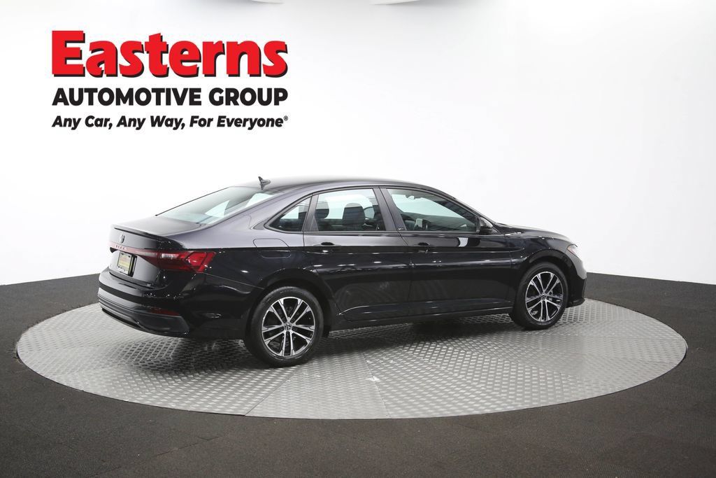 Used 2025 Volkswagen Jetta Sport FWD image 42