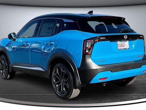 New 2026 Nissan Kicks SR image 3