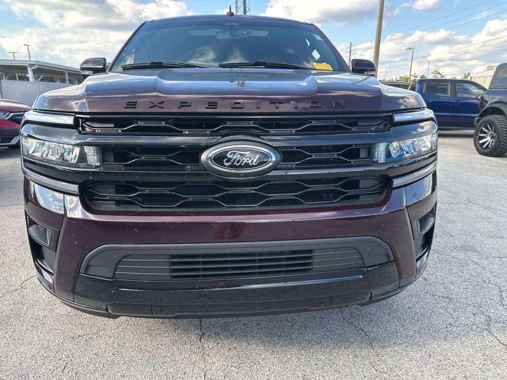 Used 2024 Ford Expedition Limited RWD image 23