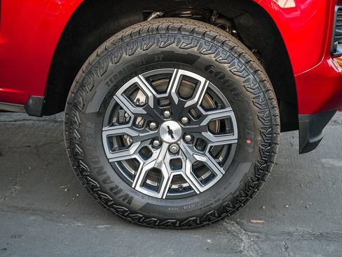 New 2026 Chevrolet Colorado Z71 w/ Technology Package AWD/4WD image 11