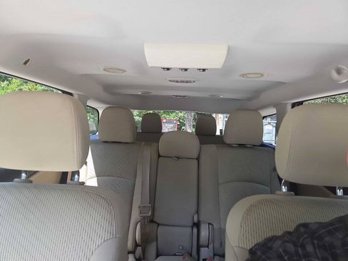 Used 2016 Dodge Journey SE w/ Flexible Seating Group FWD image 33