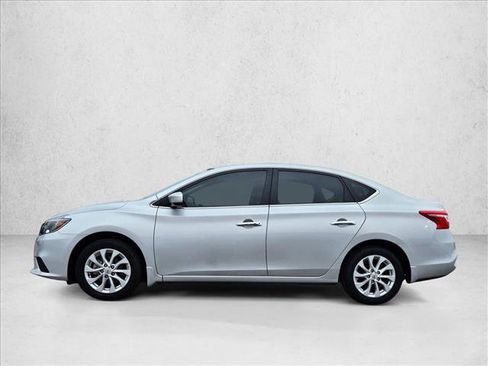 Used 2019 Nissan Sentra SV image 9