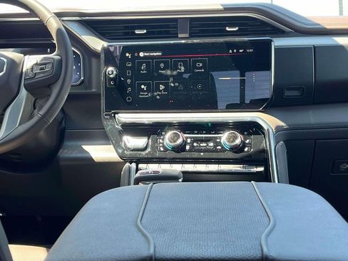 New 2026 GMC Sierra 1500 Denali w/ Denali Reserve Package image 14