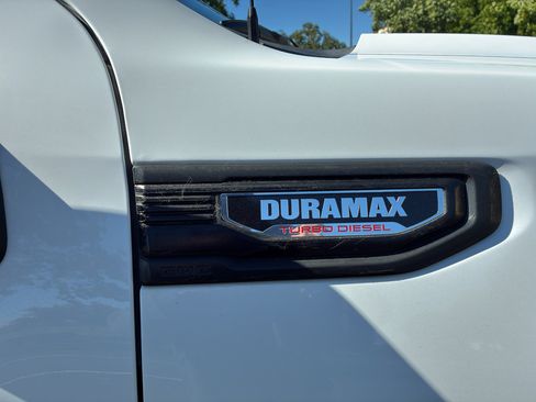 Used 2021 GMC Sierra 1500 Elevation w/ Preferred Package AWD/4WD image 17