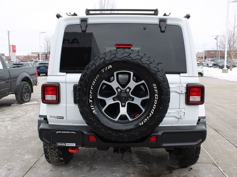 Used 2022 Jeep Wrangler Unlimited Rubicon w/ Cold Weather Group image 8