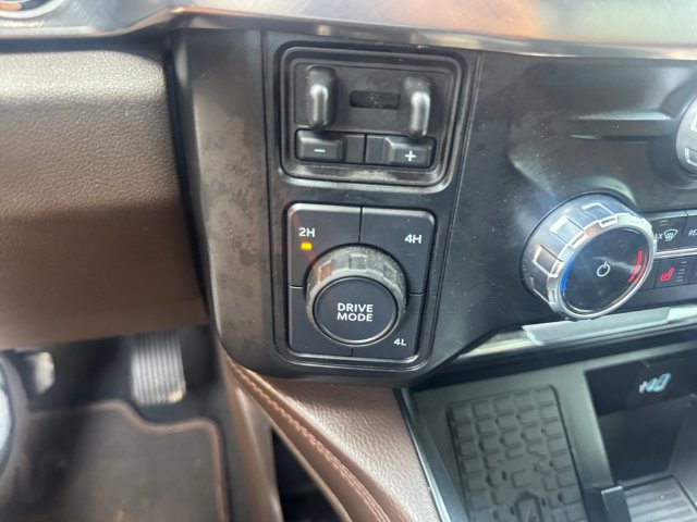 Used 2024 Ford F250 King Ranch w/ Chrome Package AWD/4WD image 20