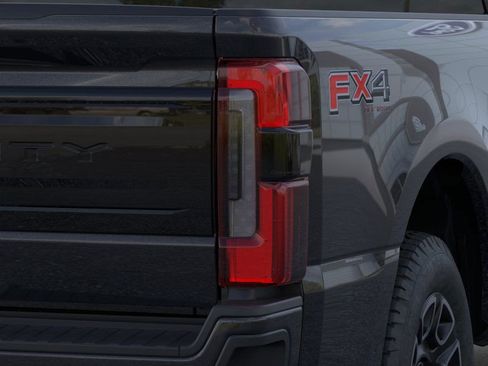 New 2026 Ford F250 Platinum AWD/4WD image 23