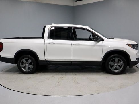 Used 2022 Honda Ridgeline Black Edition image 11