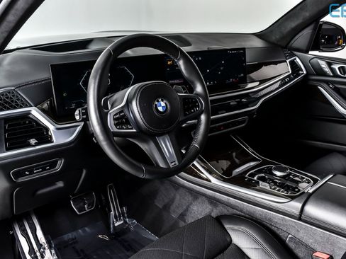 Used 2024 BMW X7 xDrive40i w/ M Sport Package image 17