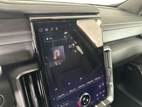 New 2026 GMC Acadia Elevation w/ Elevation Premium Package FWD image 13