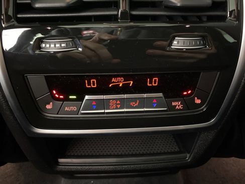 New 2026 BMW X5 M60i w/ Climate Comfort Package image 24