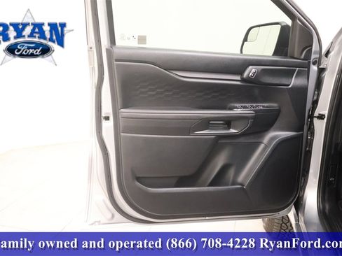 Used 2024 Ford Ranger XL image 7