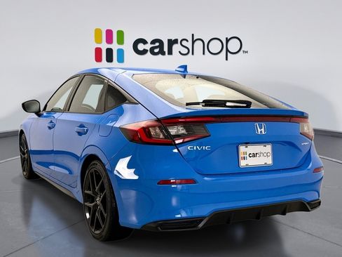 Used 2024 Honda Civic Sport image 3