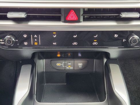 New 2026 Kia Sorento LX image 14