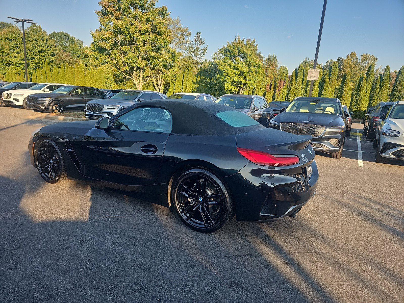 Used 2024 BMW Z4 sDrive30i w/ Premium Package RWD image 6