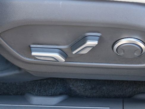 Used 2026 Hyundai Santa Fe SEL FWD image 21
