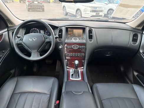 Used 2017 INFINITI QX50 AWD w/ Premium Package image 41