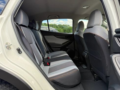 Used 2023 Subaru Crosstrek 2.0i Premium AWD/4WD image 32