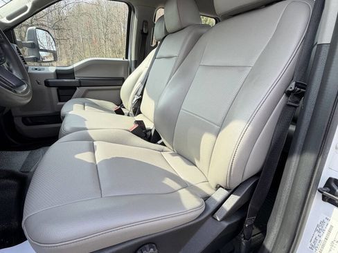 Used 2021 Ford F350 XL w/ Power Equipment Group image 30