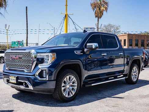 Used 2021 GMC Sierra 1500 Denali w/ Driver Alert Package II image 9