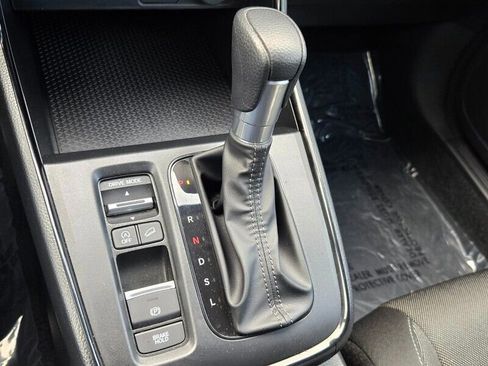 Used 2025 Honda CR-V LX image 19