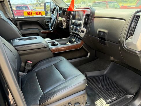 Used 2016 GMC Sierra 2500 SLT AWD/4WD image 17