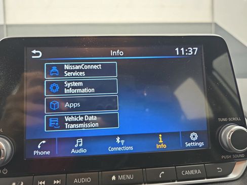 Used 2023 Nissan Sentra SR w/ SR Premium Package FWD image 31