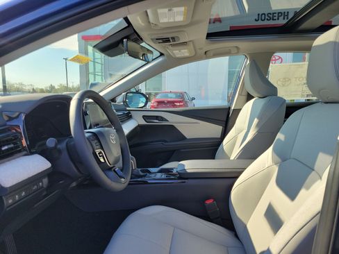 New 2026 Toyota Camry XLE FWD image 15