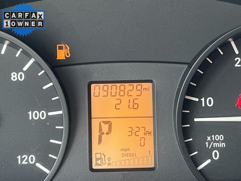 Used 2013 Mercedes-Benz Sprinter 2500 image 21