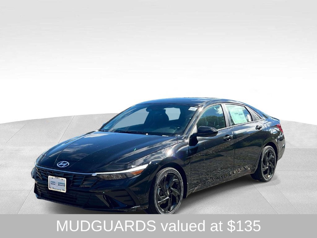 New 2026 Hyundai Elantra SEL Sport FWD image 2