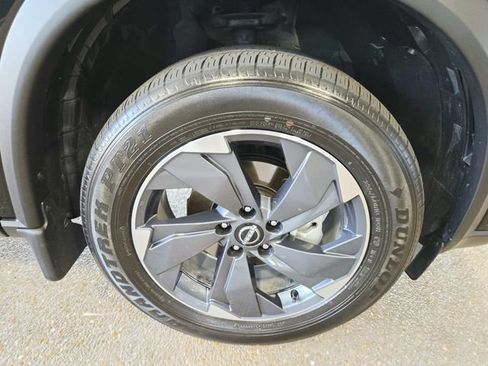 Used 2026 Nissan Rogue SV w/ SV Premium Package AWD/4WD image 13