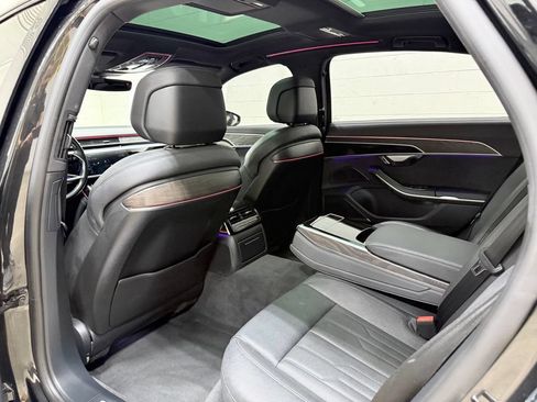 Used 2022 Audi A8 L 3.0T AWD/4WD image 34
