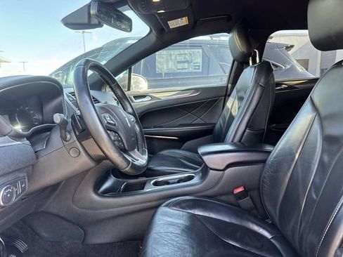 Used 2017 Lincoln MKC Select w/ Select Plus Package AWD/4WD image 12