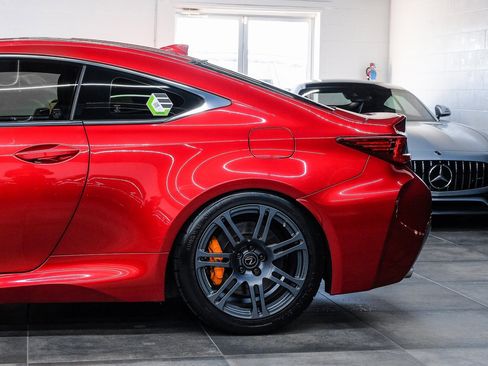 Used 2019 Lexus RC F image 21