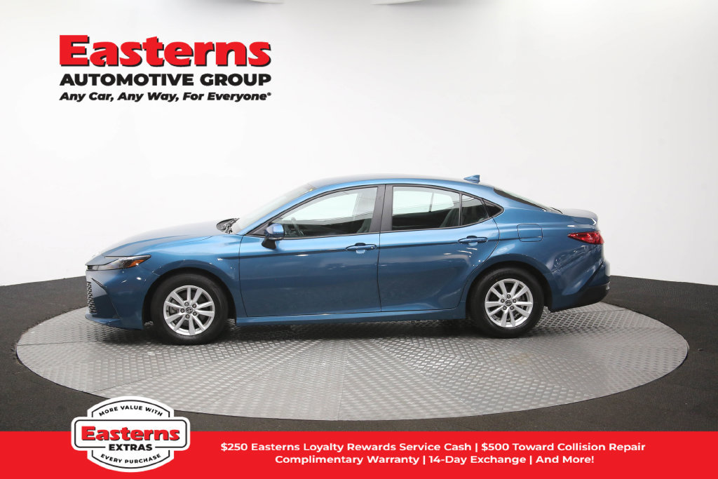 Used 2025 Toyota Camry LE FWD image 59
