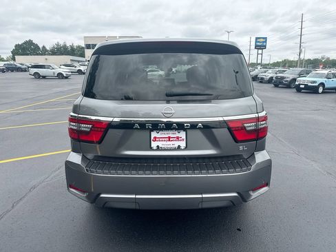 Used 2024 Nissan Armada SL w/ Captain's Chairs Package AWD/4WD image 24