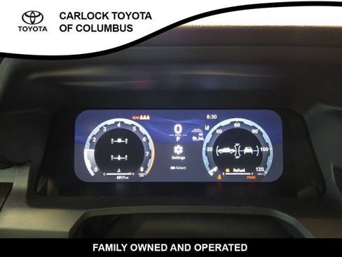 Used 2025 Toyota Tacoma Limited AWD/4WD image 23